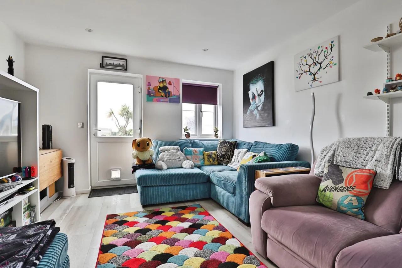 Salisbury Road, Poole, BH14, photo 2