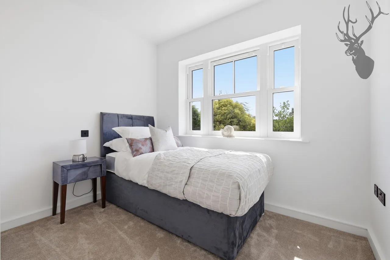 Woodford Green, IG8, photo 20