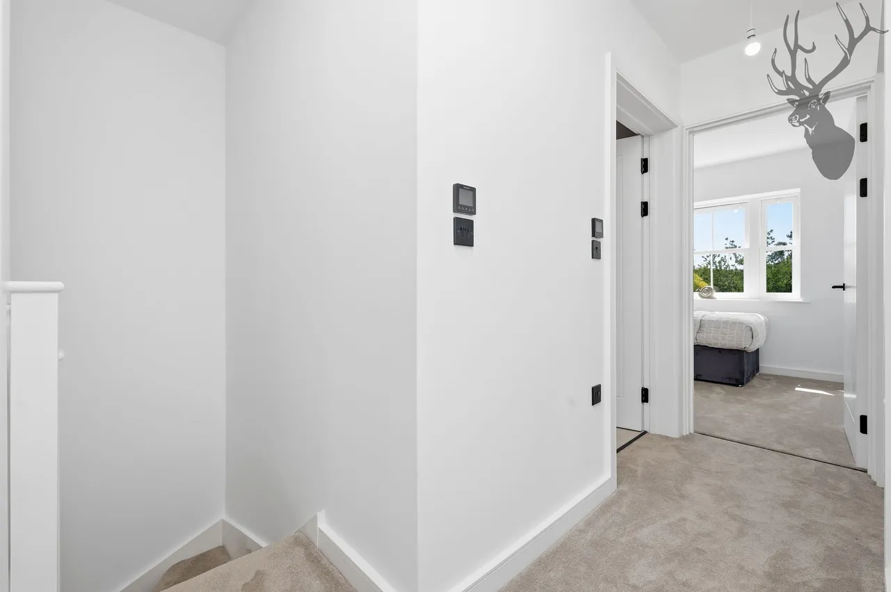 Woodford Green, IG8, photo 19