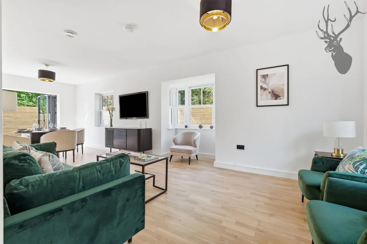 Woodford Green, IG8, photo 8