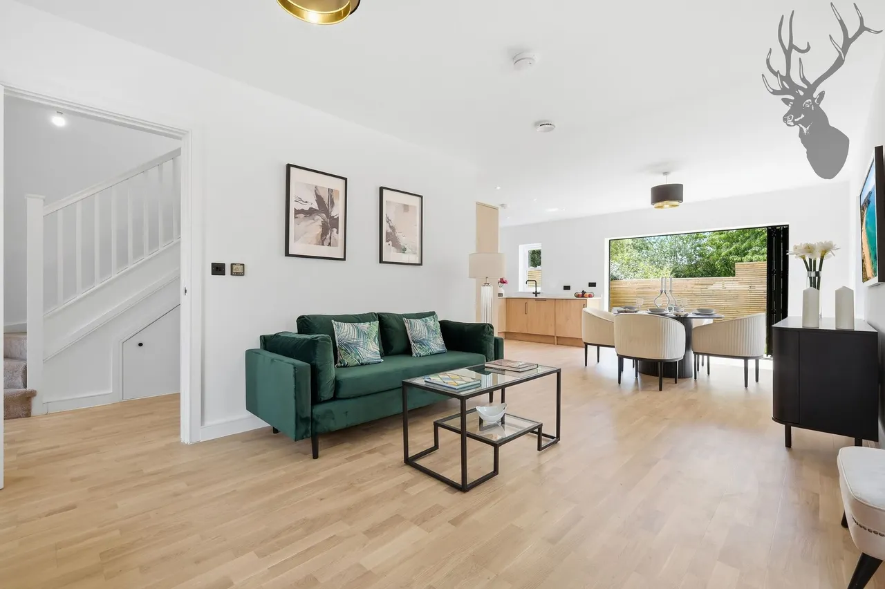 Woodford Green, IG8, photo 9