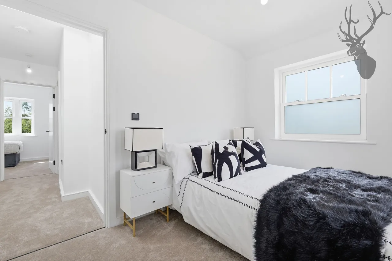 Woodford Green, IG8, photo 15