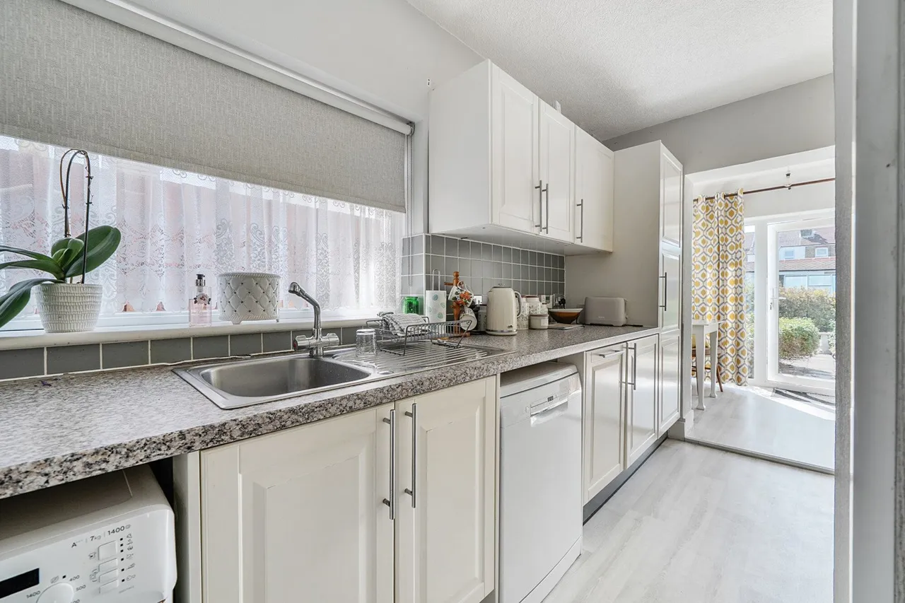 St. Andrews Drive, BR5, photo 11