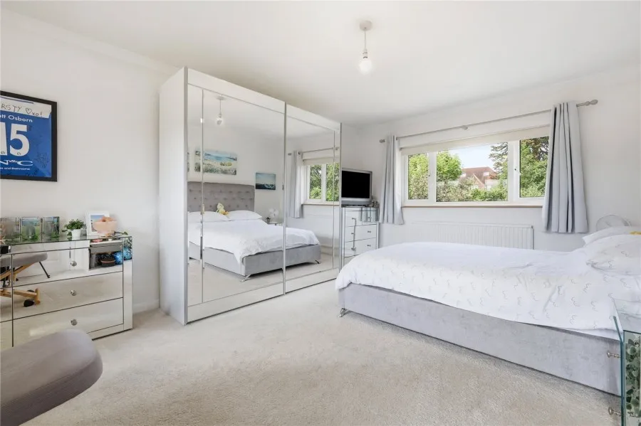 with 5 bedrooms in Sawbridgeworth, CM21, photo 8