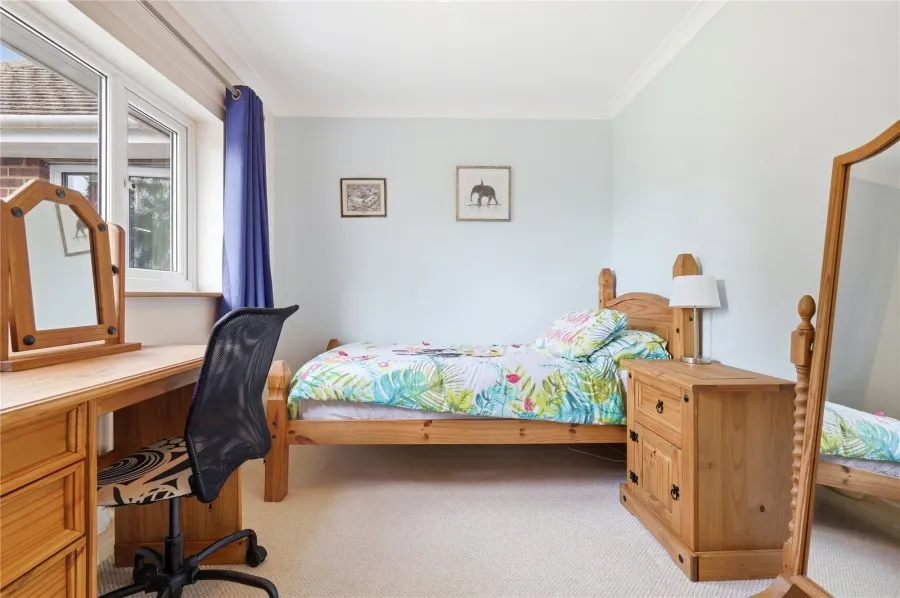 with 5 bedrooms in Sawbridgeworth, CM21, photo 21