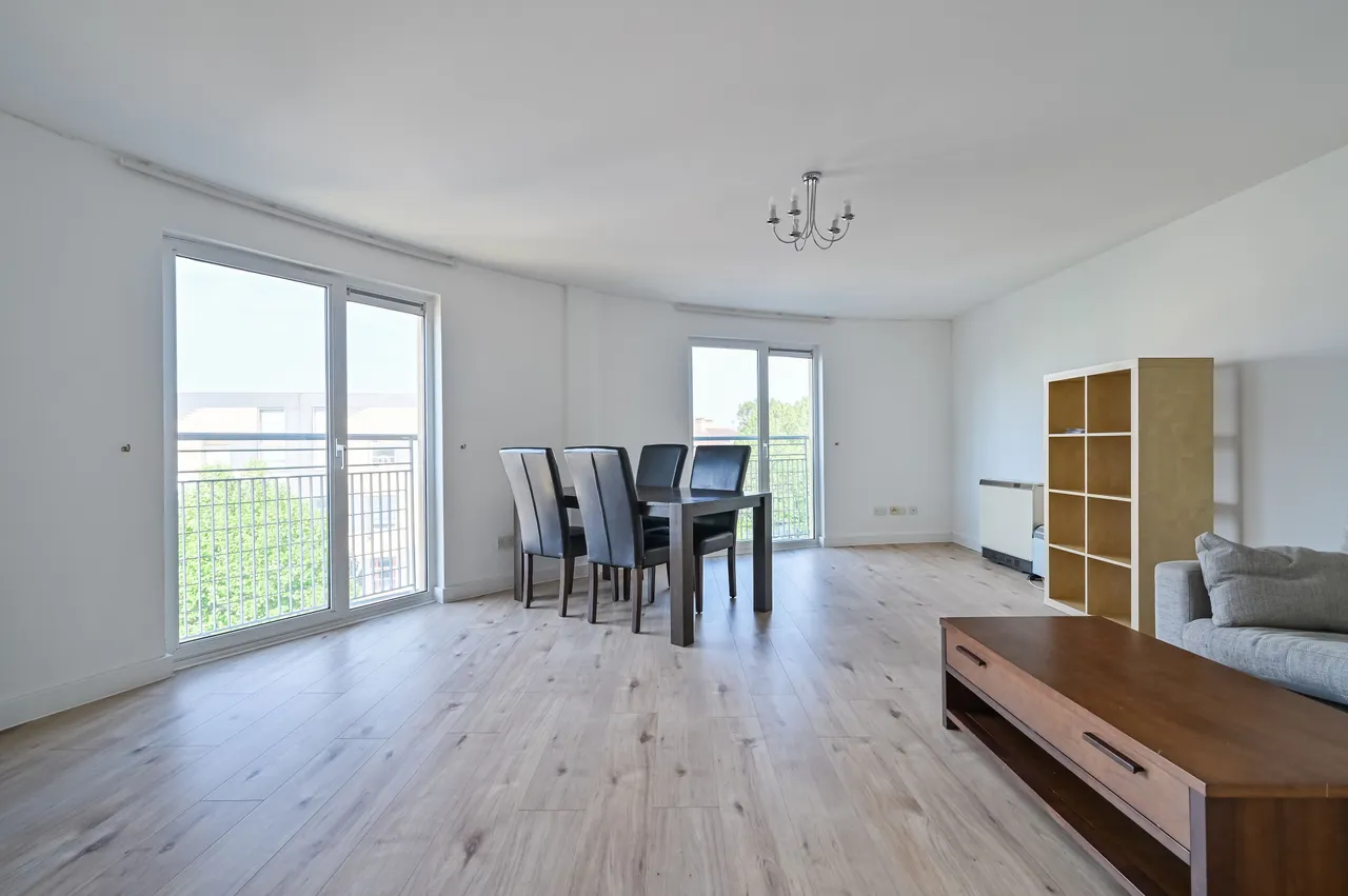2 bed flat for sale — 17 Fonda Court, 3 Premiere Place, London