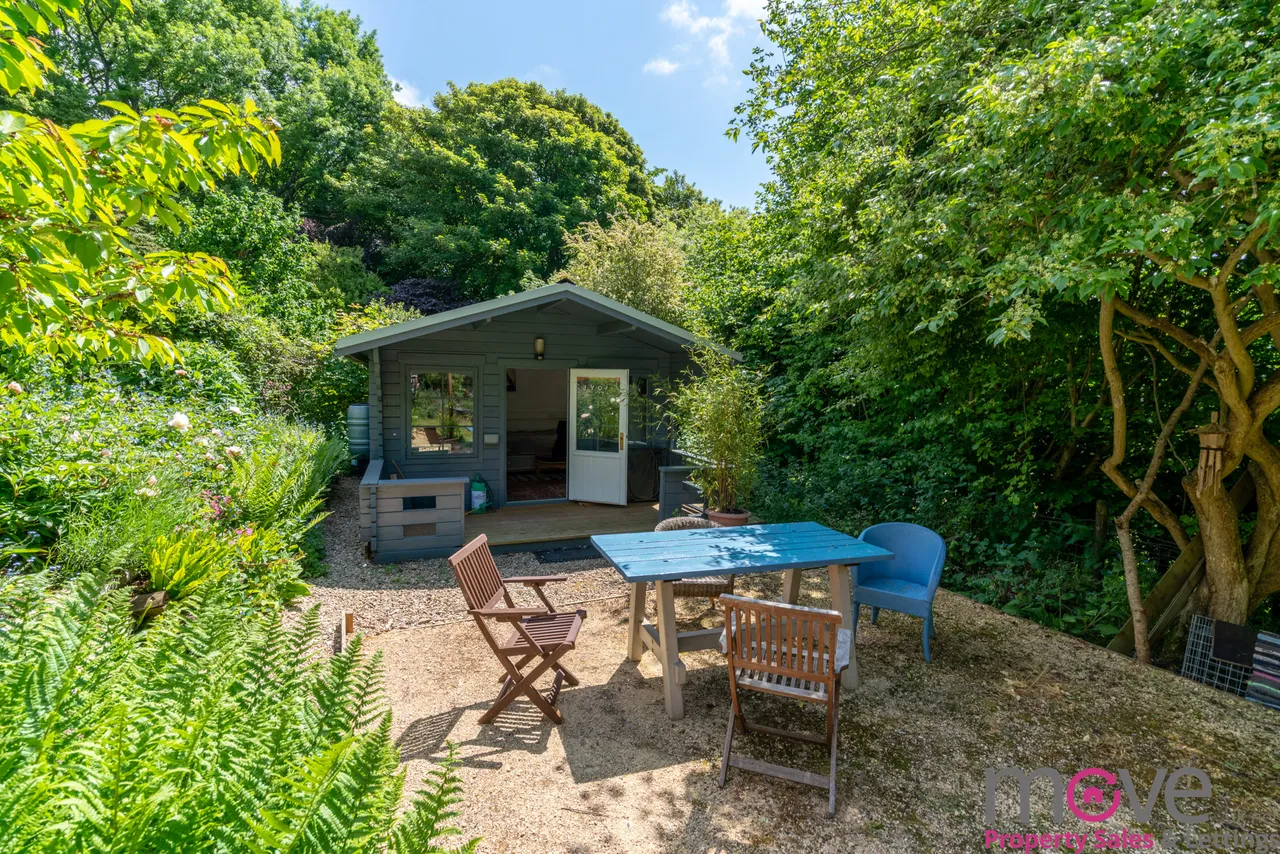 Easter Cottage, Cranham, Gloucester, GL4 8HS, photo 23