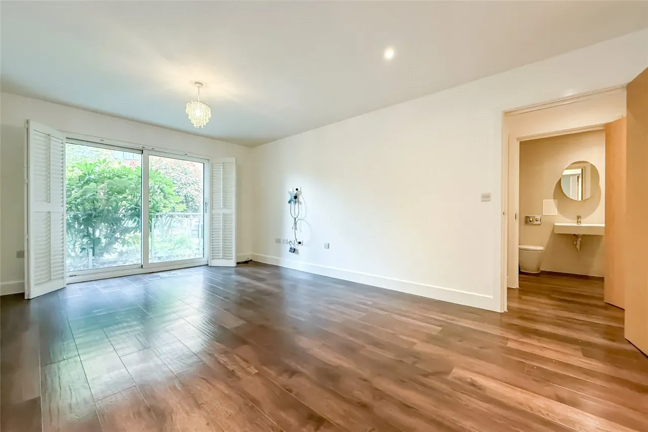 Charrington Place, St. Albans, Hertfordshire, AL1 3GW, photo 4