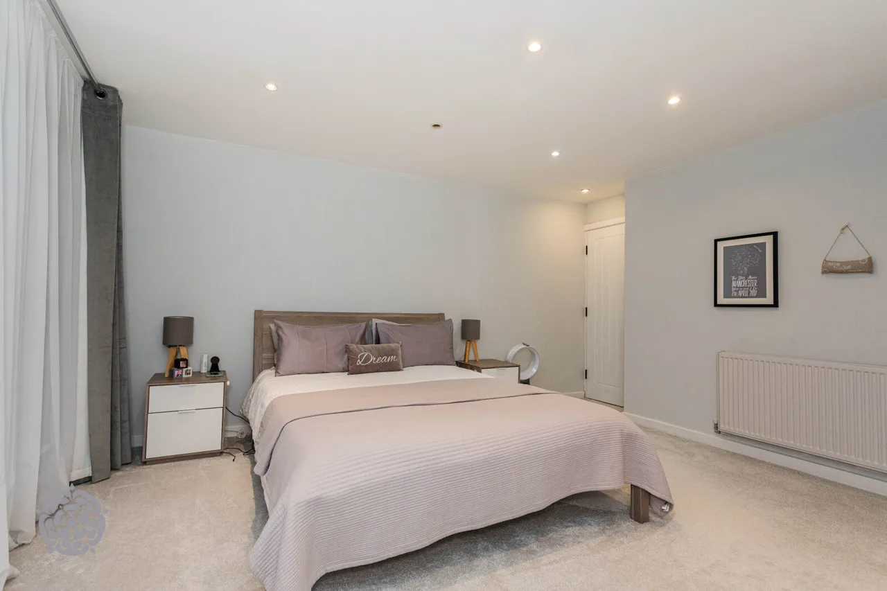 Heywood Hall Road, Heywood, OL10 4UZ, photo 13
