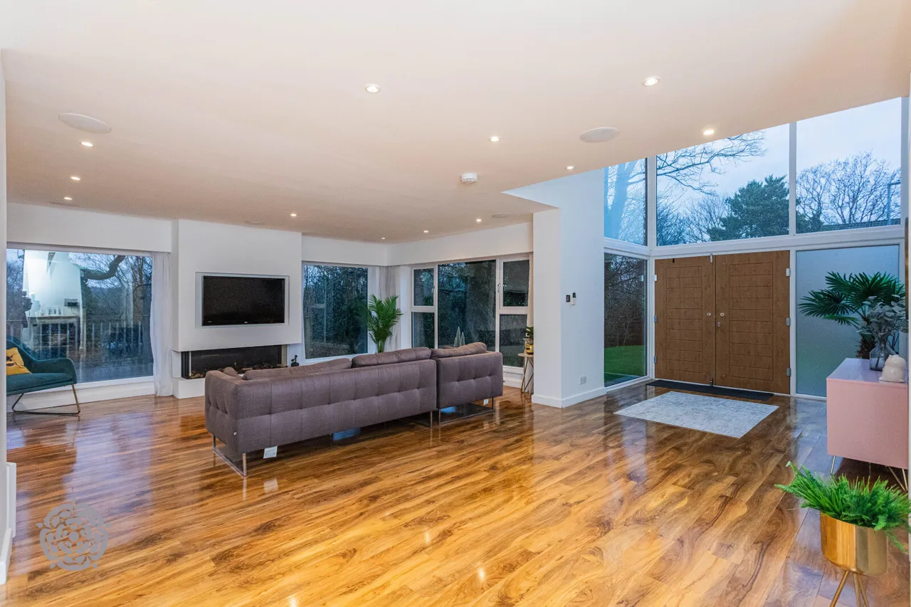 Heywood Hall Road, Heywood, OL10 4UZ, photo 5