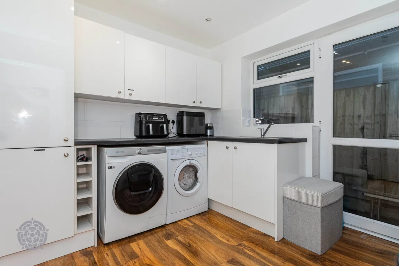 Heywood Hall Road, Heywood, OL10 4UZ, photo 9