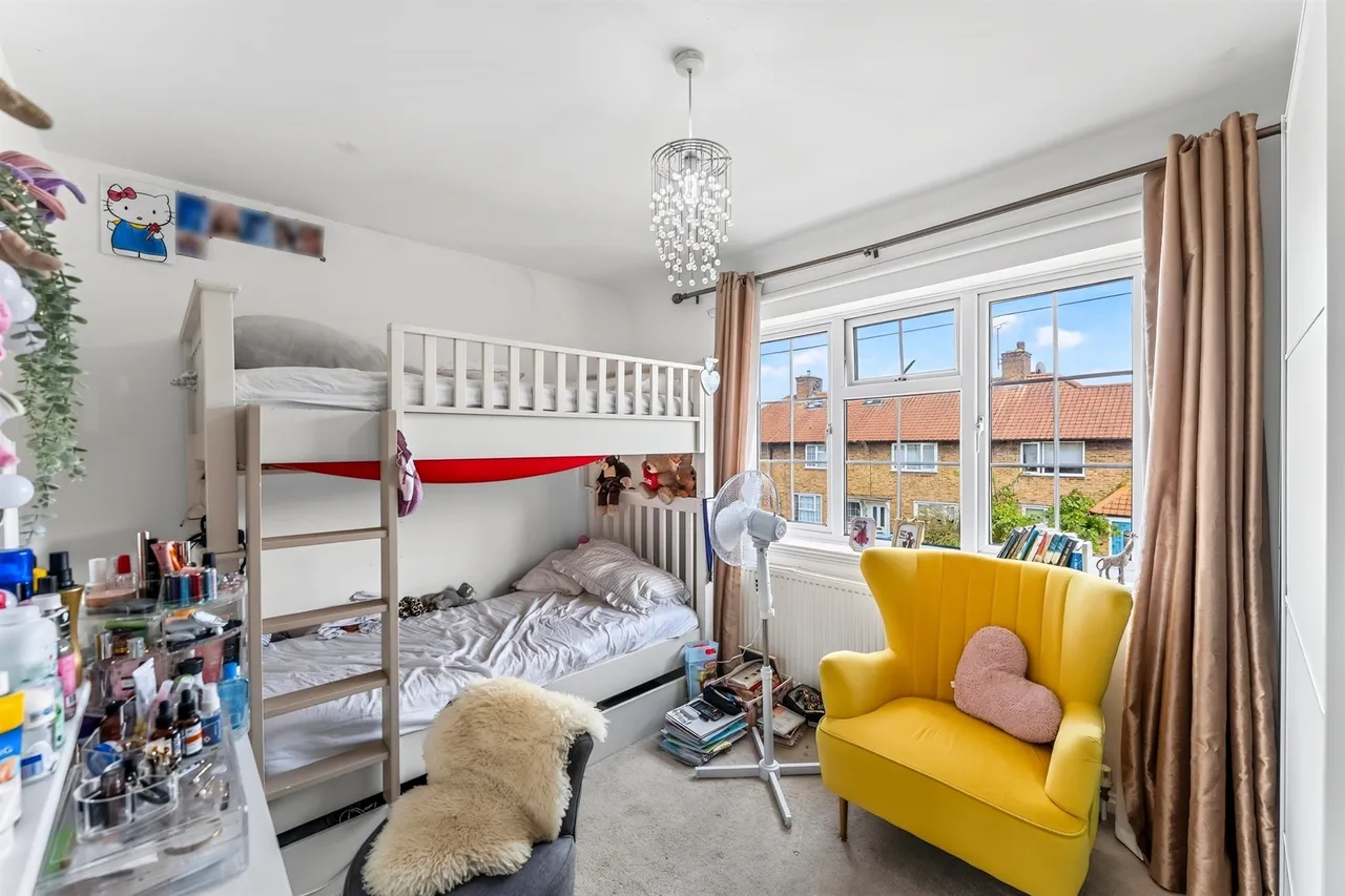 Lessness Road, Morden, SM4, photo 14
