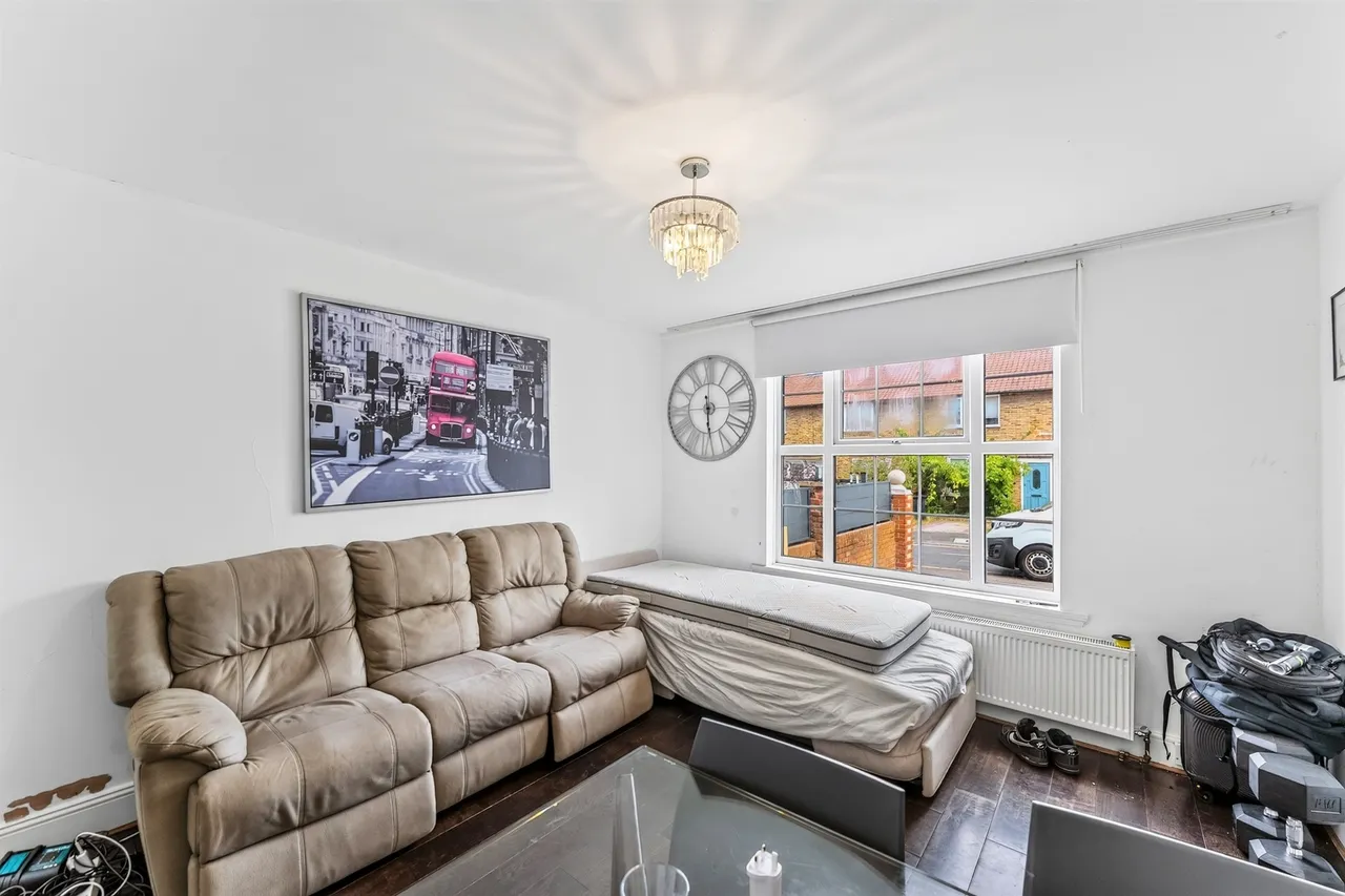 Lessness Road, Morden, SM4, photo 17