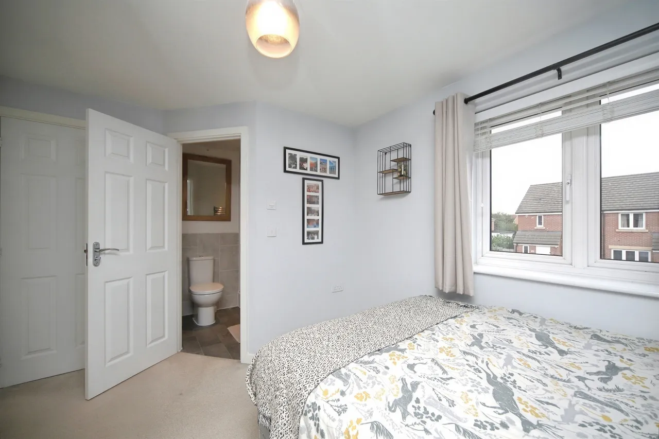 Knight Close, Monkton Heathfield, TA2, photo 14