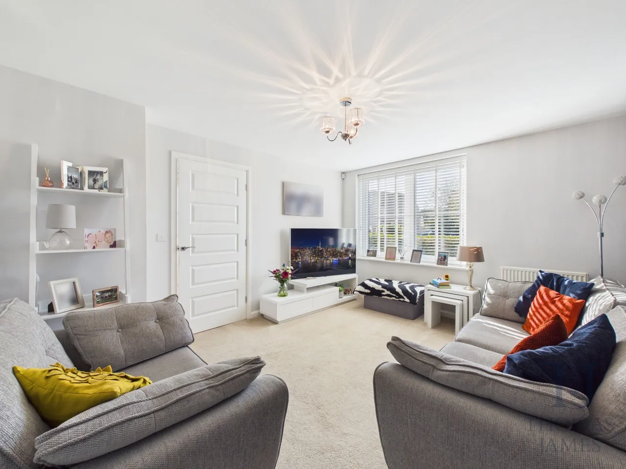 Meadow Crescent, Cotgrave, NG12, photo 3