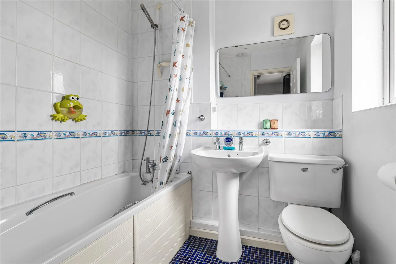 Monarch Close, Haverhill, CB9, photo 15