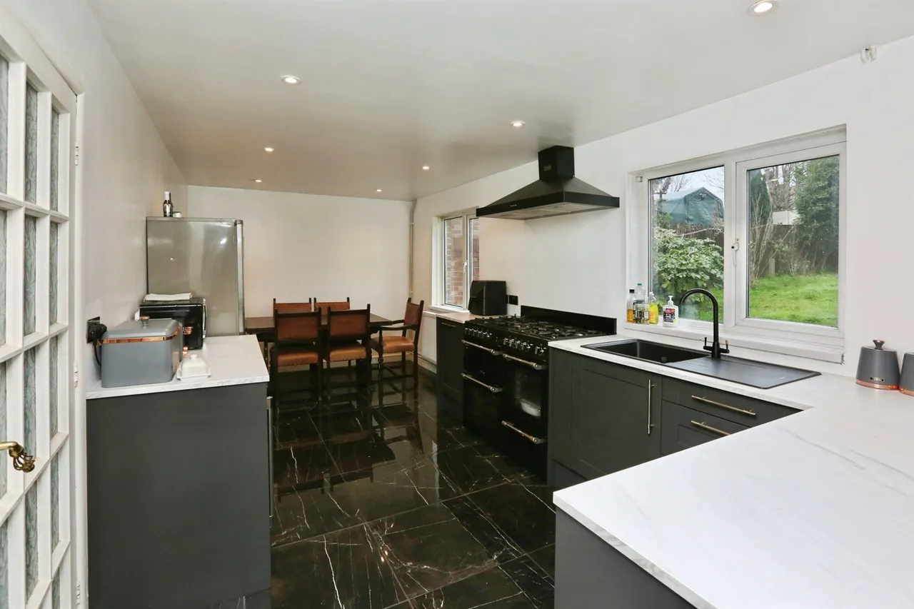 Cotton Close, Bishopstoke, SO50, photo 6