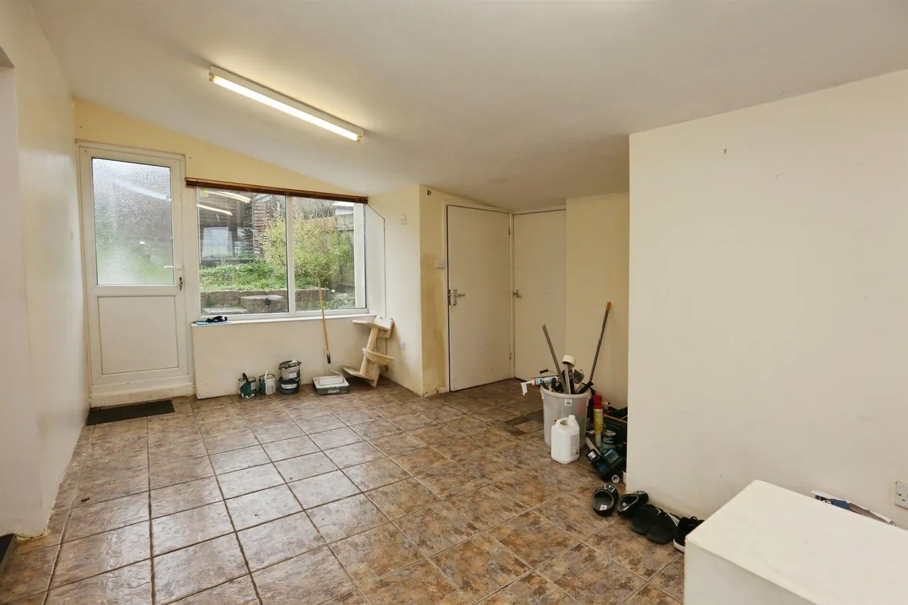 Cotton Close, Bishopstoke, SO50, photo 9