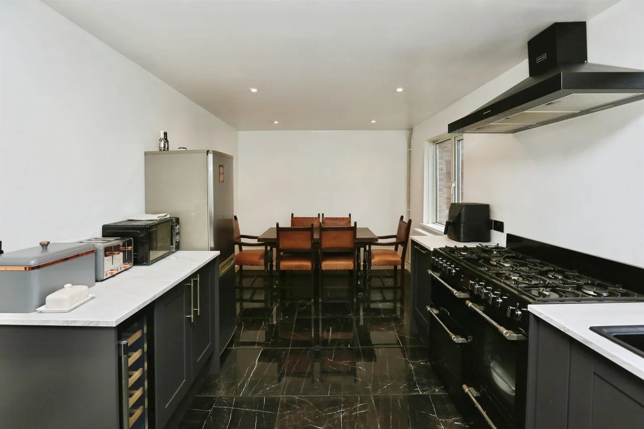 Cotton Close, Bishopstoke, SO50, photo 7