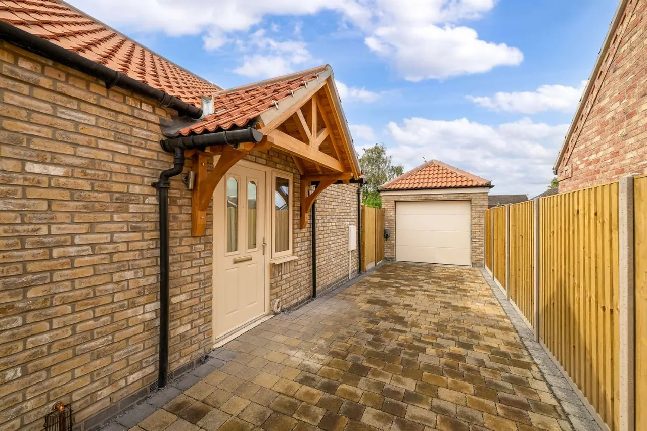 Plot 38 - Hawthorn Meadows, Nettleham, Lincoln, Lincolnshire, LN2 2GD, photo 2