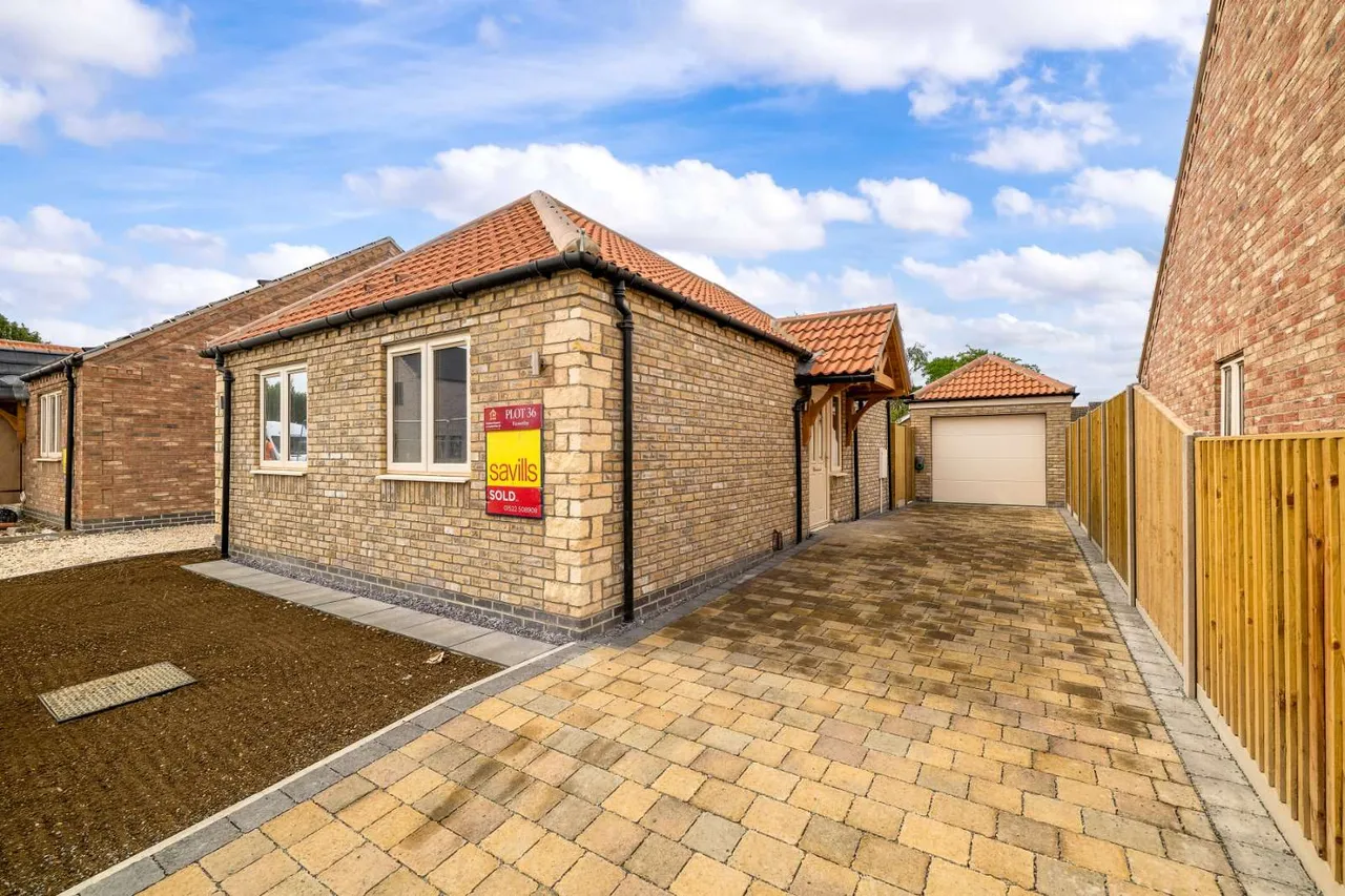 2 bed new development for sale — Plot 38 - Hawthorn Meadows, Nettleham, Lincoln, Lincolnshire, LN2 2GD