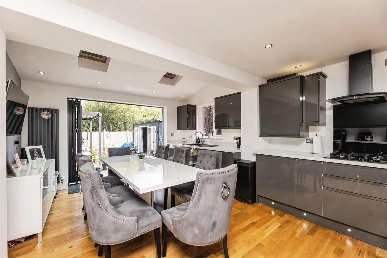 Lakeside Meadows, Pontefract, photo 2