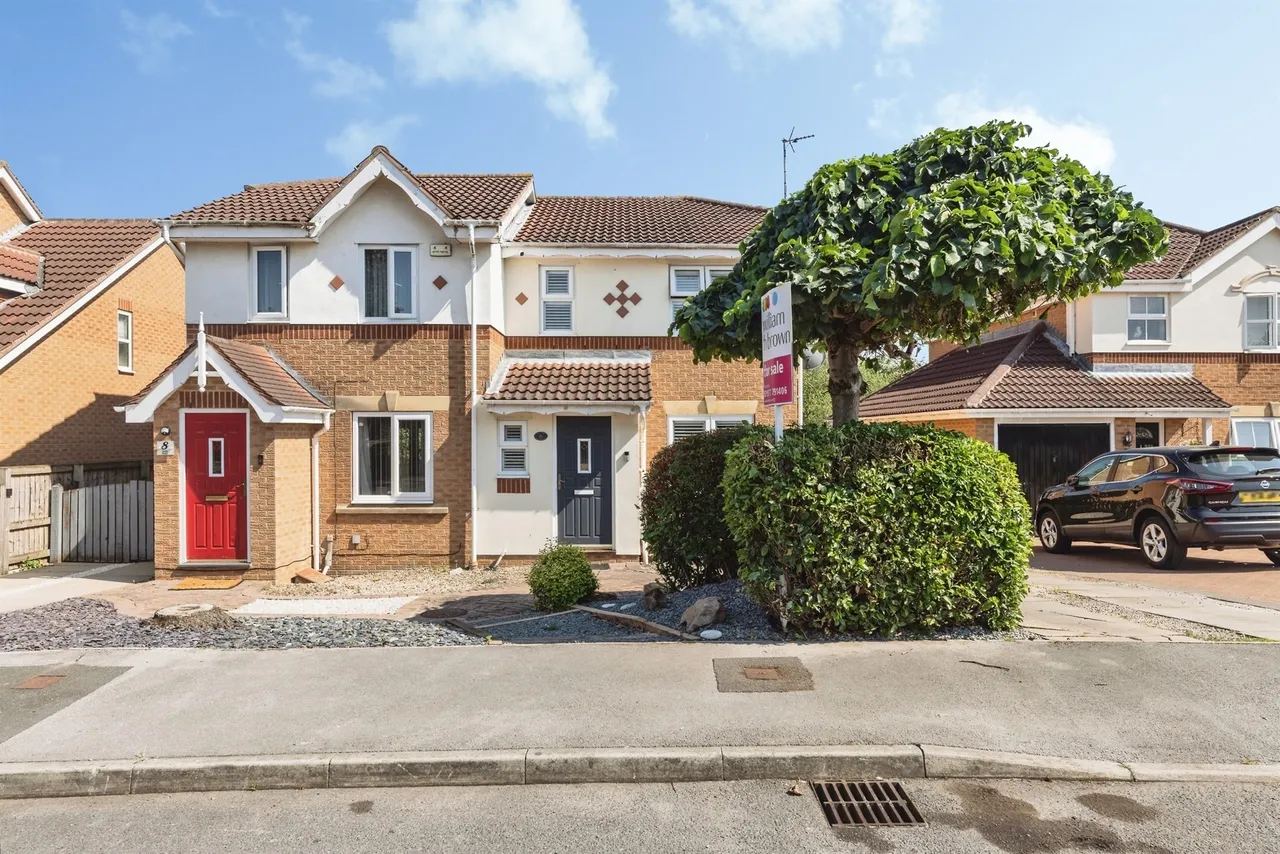 3 bed house for sale — Lakeside Meadows, Pontefract