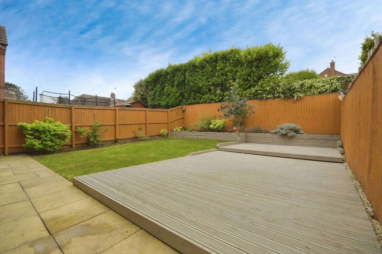 Hanover Close, Forest Town, Mansfield, Nottinghamshire, NG19, photo 15