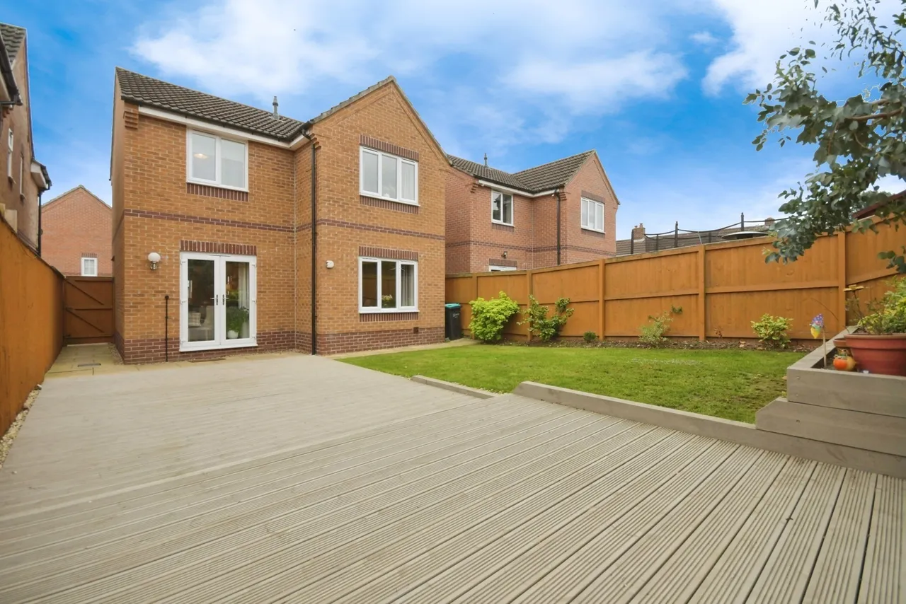 Hanover Close, Forest Town, Mansfield, Nottinghamshire, NG19, photo 14