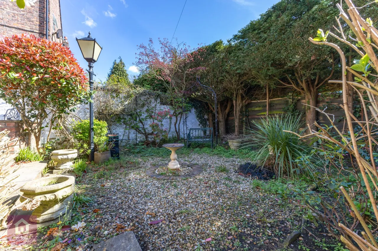York Road, Bowdon, WA14, photo 22