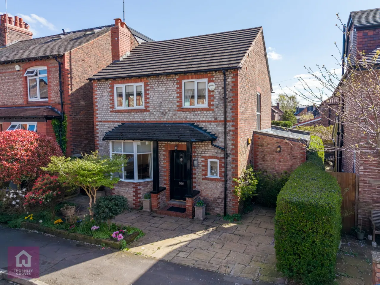 3 bed house for sale, York Road, Bowdon, WA14
