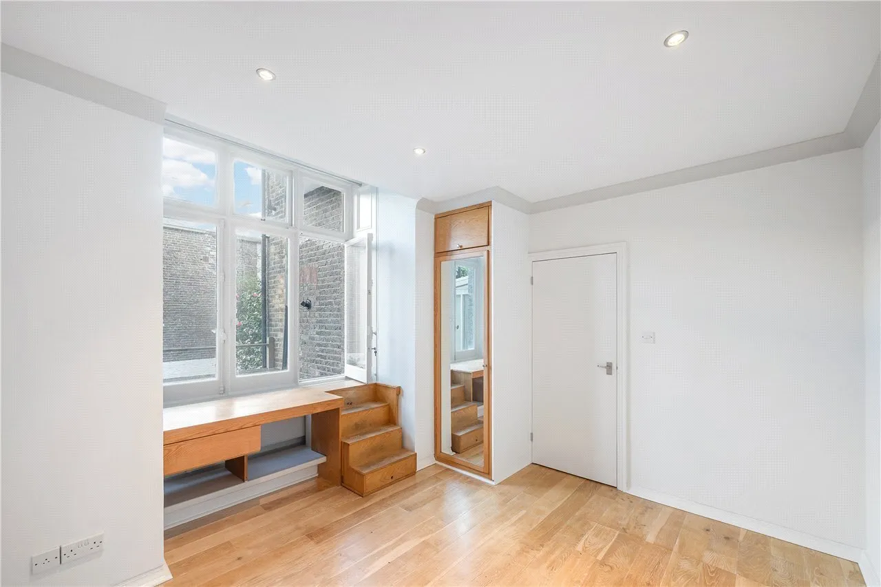 Roland Gardens, London, SW7, photo 12