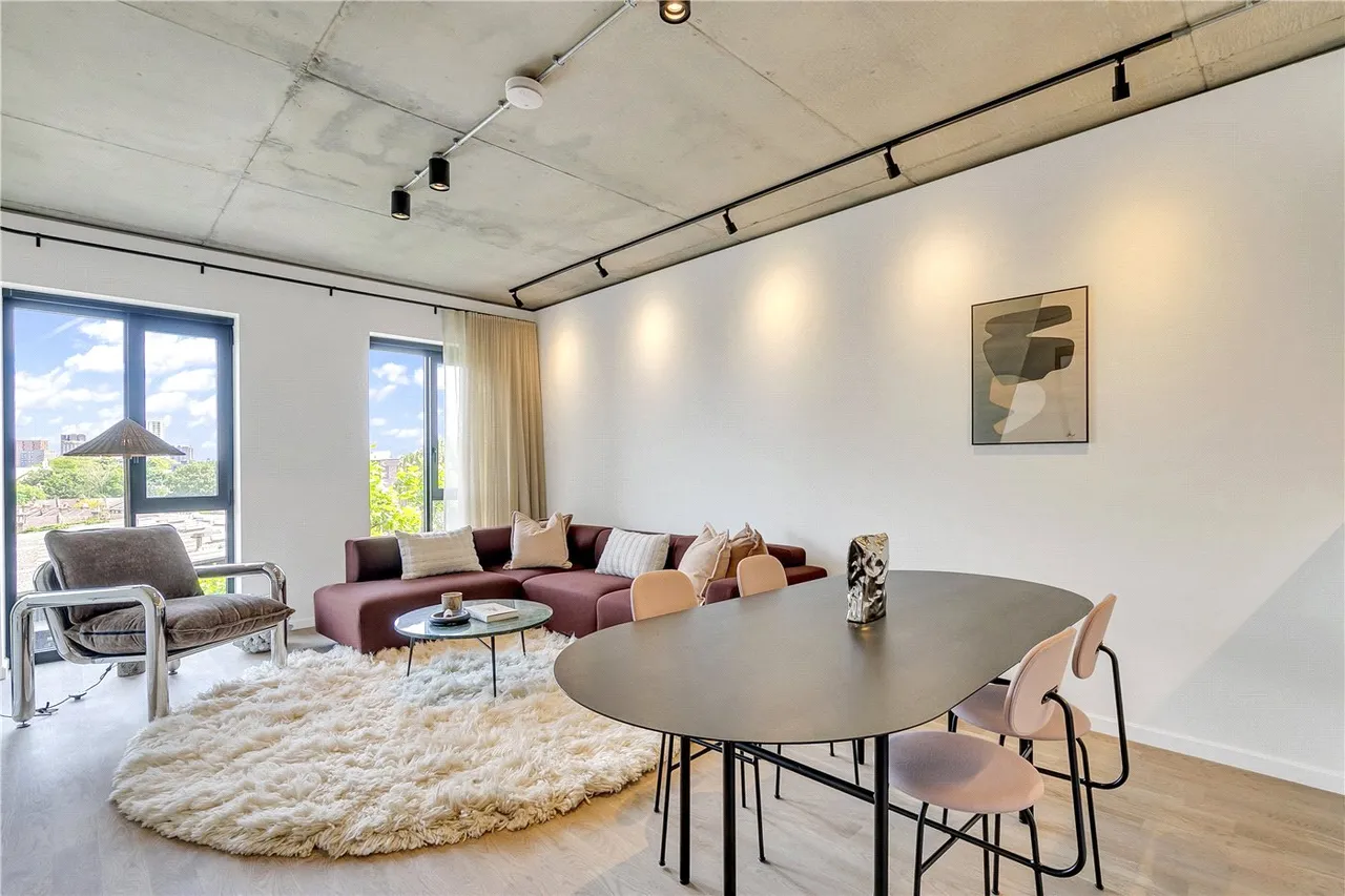 1 bed flat for sale, Lawrence Road, Seven Sisters, N15