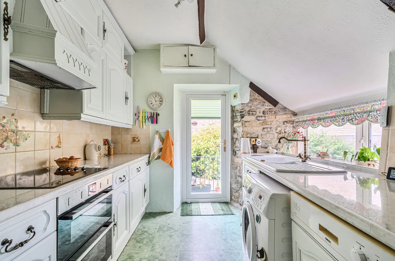 Back Street, Long Sutton, TA10, photo 6
