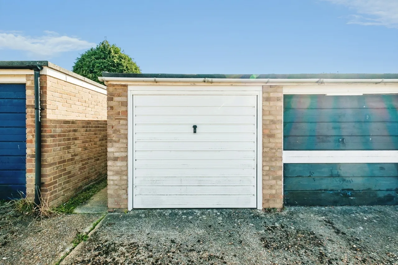 Newland Road, Upper Beeding, BN44, photo 6