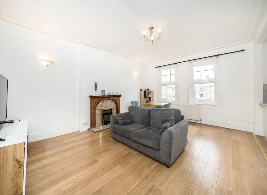 Babington Road, Streatham, SW16, photo 3