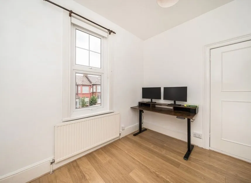 Babington Road, Streatham, SW16, photo 5