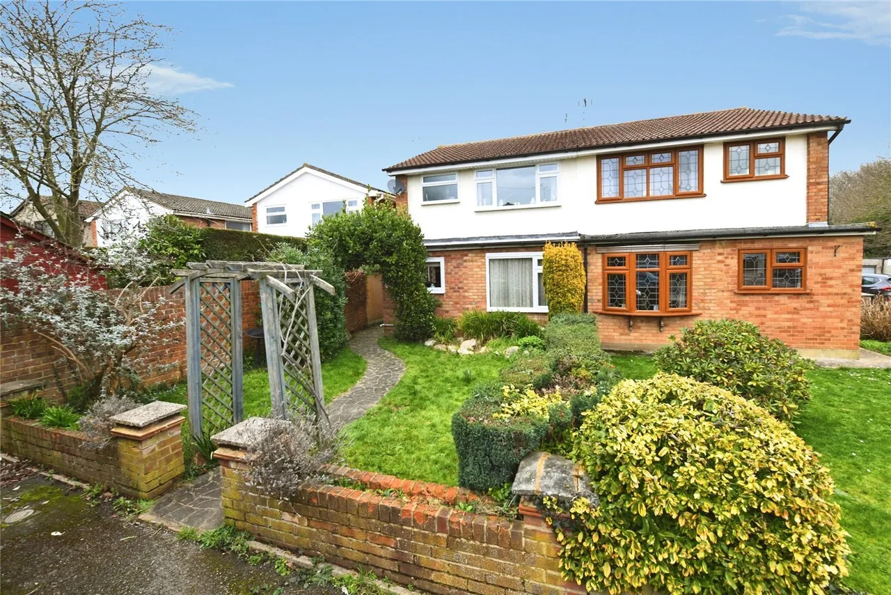 The Spinneys., RAYLEIGH, Essex, SS6, photo 2