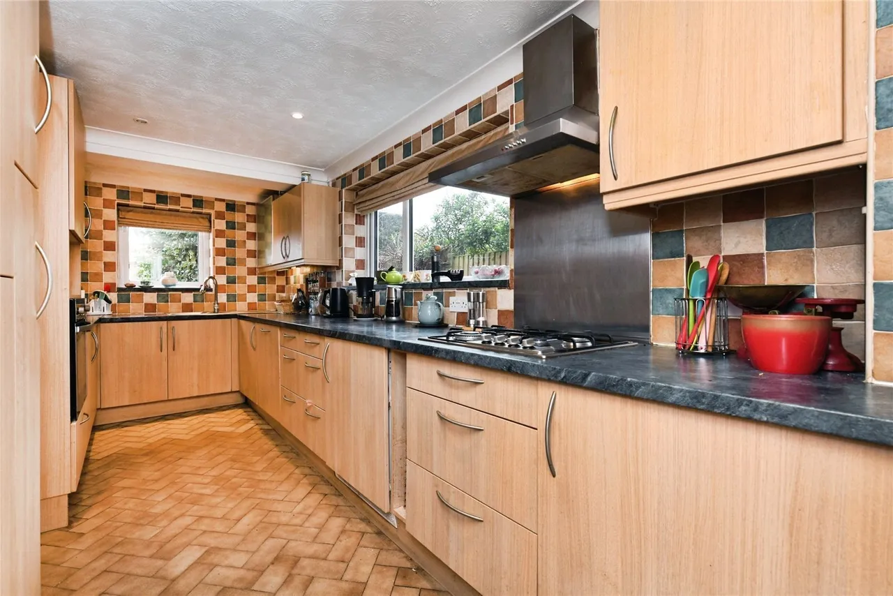 The Spinneys., RAYLEIGH, Essex, SS6, photo 3
