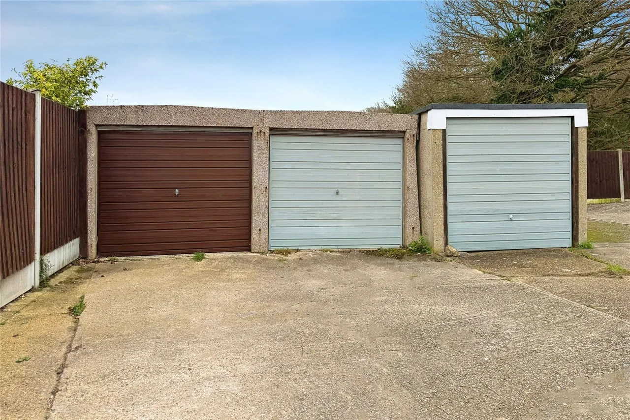 The Spinneys., RAYLEIGH, Essex, SS6, photo 19