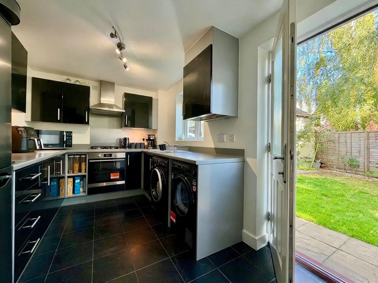 Withering Road, Swindon, SN1, photo 8