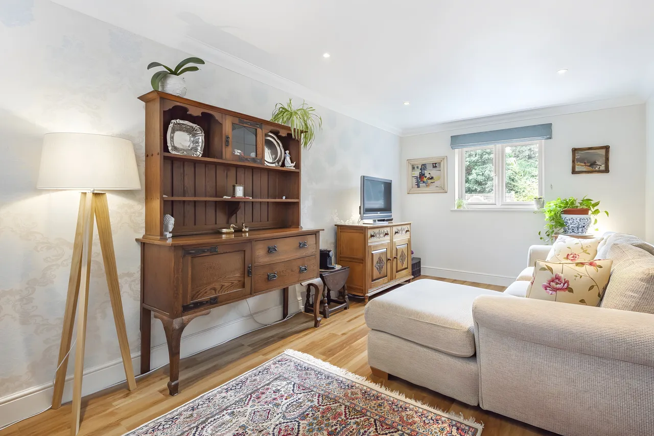 Boundstone Road, Farnham, GU10, photo 7