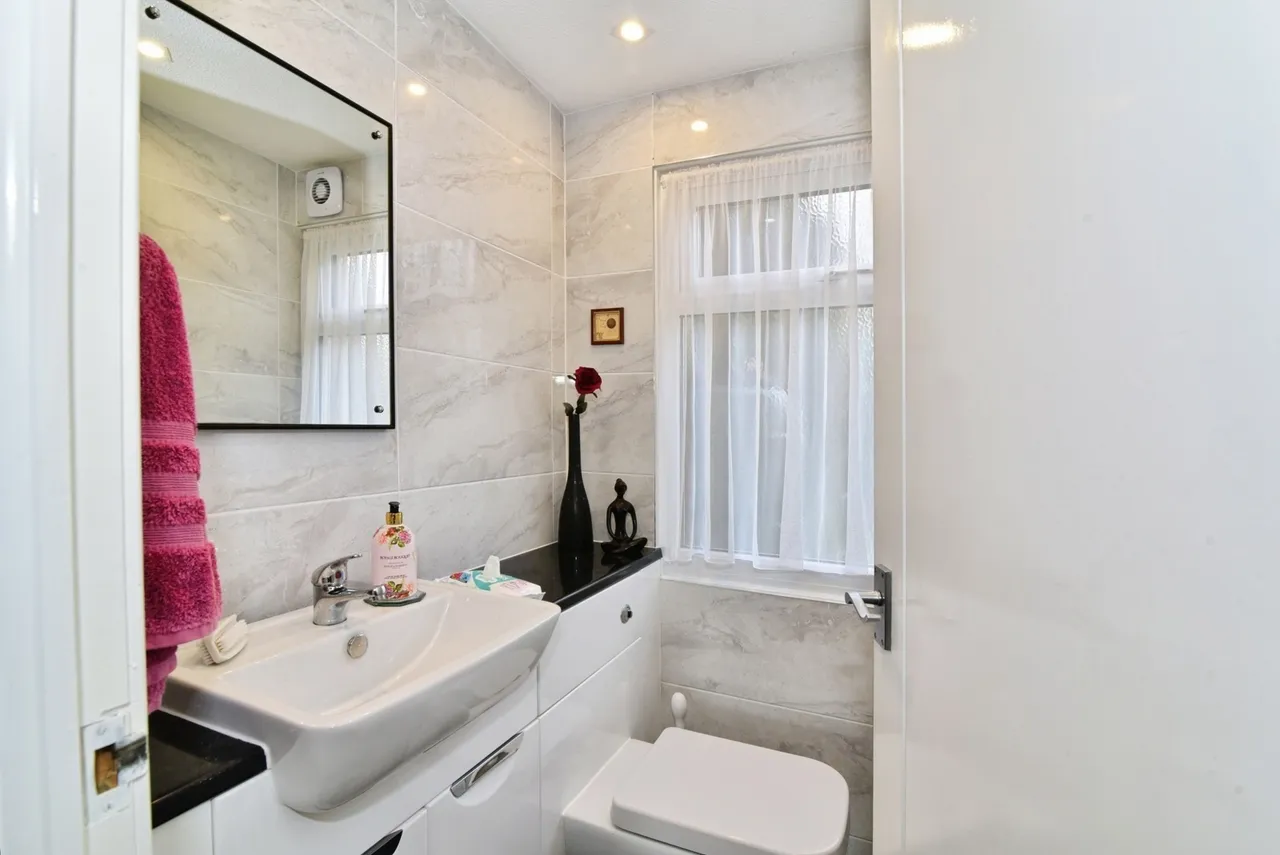Marchwood Road, SHEFFIELD, South Yorkshire, S6, photo 9