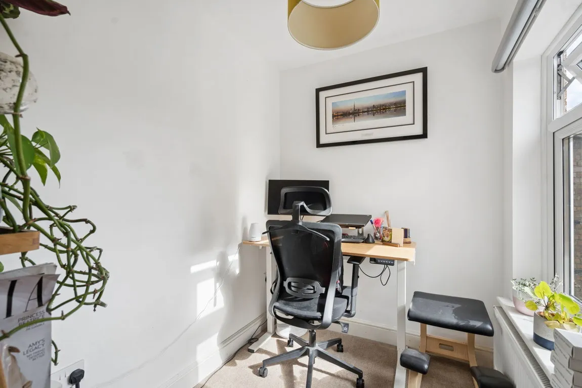Ebury Road, Rickmansworth, WD3, photo 13