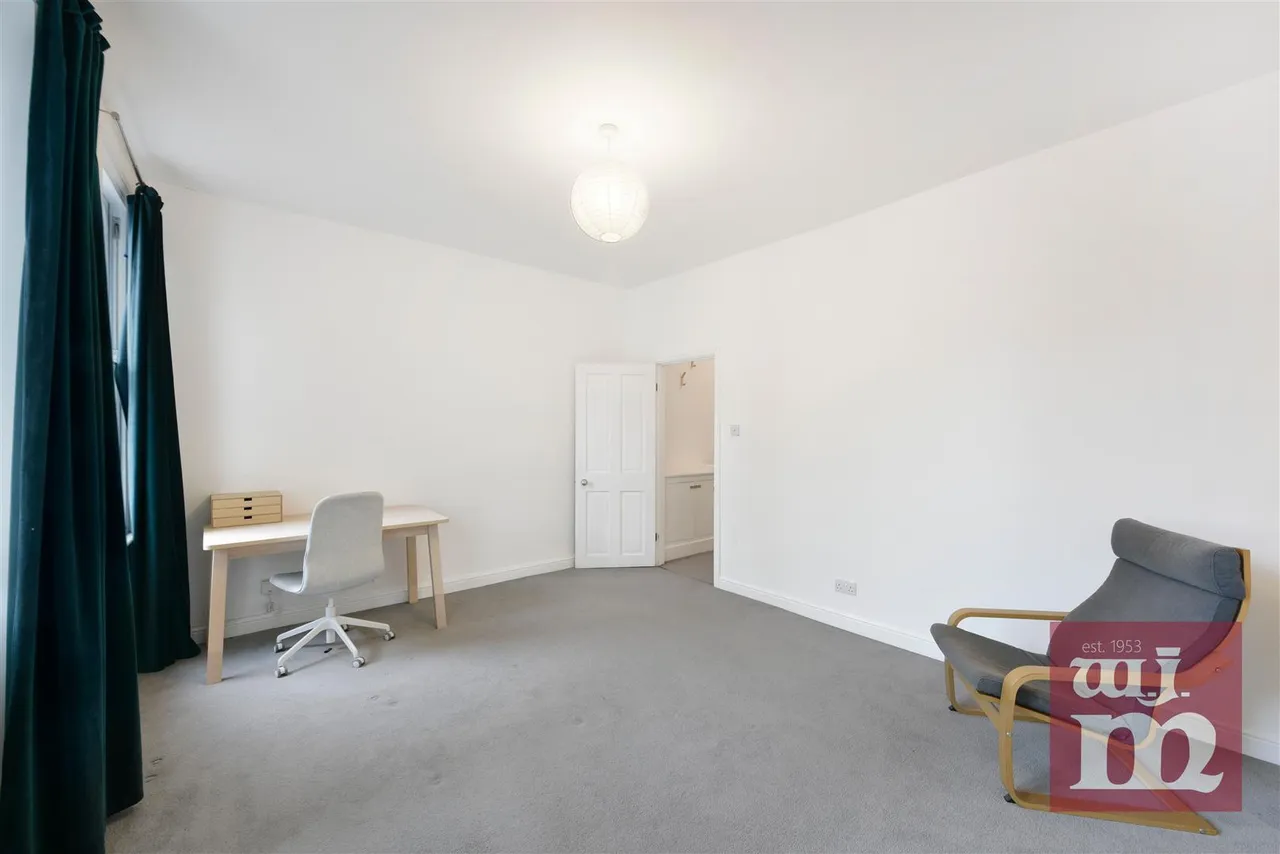 Antill Road, Mile End, photo 6
