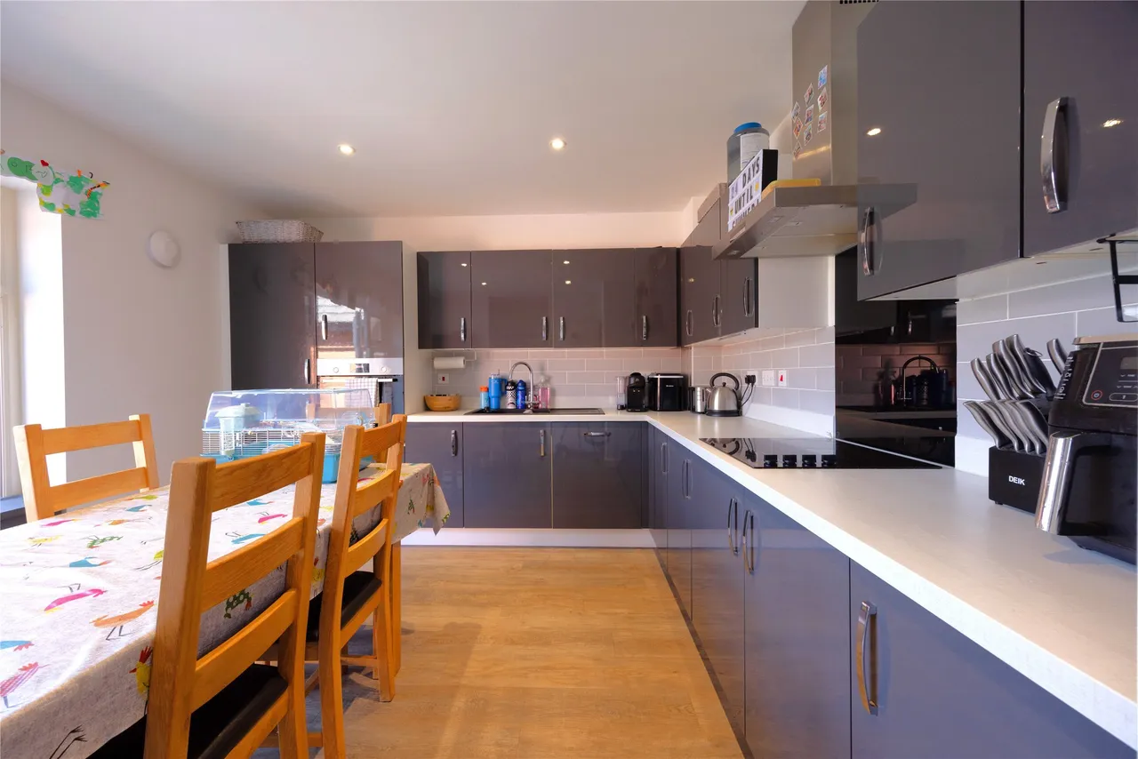 Snapdragon Close, Gloucestershire, Walton Cardiff, GL20 7FF, photo 5