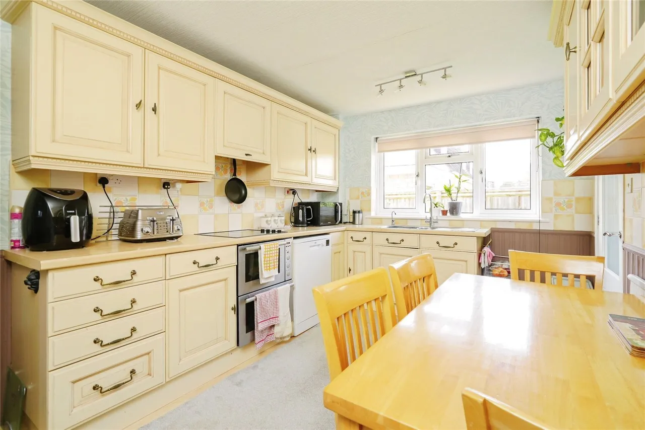 Gorse Meadow, Bourton-on-the-water, GL54, photo 15