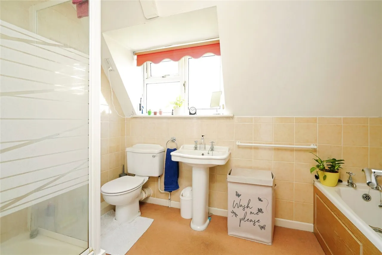 Gorse Meadow, Bourton-on-the-water, GL54, photo 10