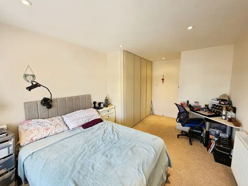 Tennis Court Drive, Leicester, Leicestershire, LE5, photo 9