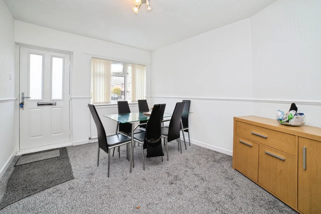 Third Avenue, Rainworth, Mansfield, Nottinghamshire, NG21, photo 4